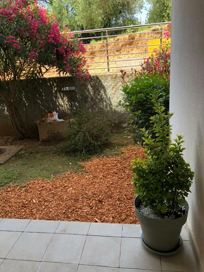 Appartamento Acacia Hill A3 Ðenovići Esterno foto